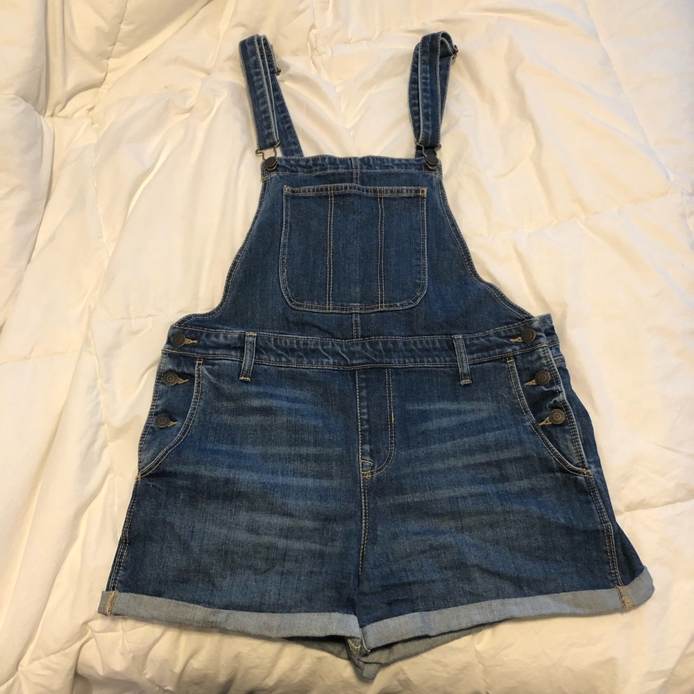 Oldnavy overalls size M worn once